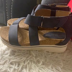 Adrienne vittadini wedge sandals *Never worn*